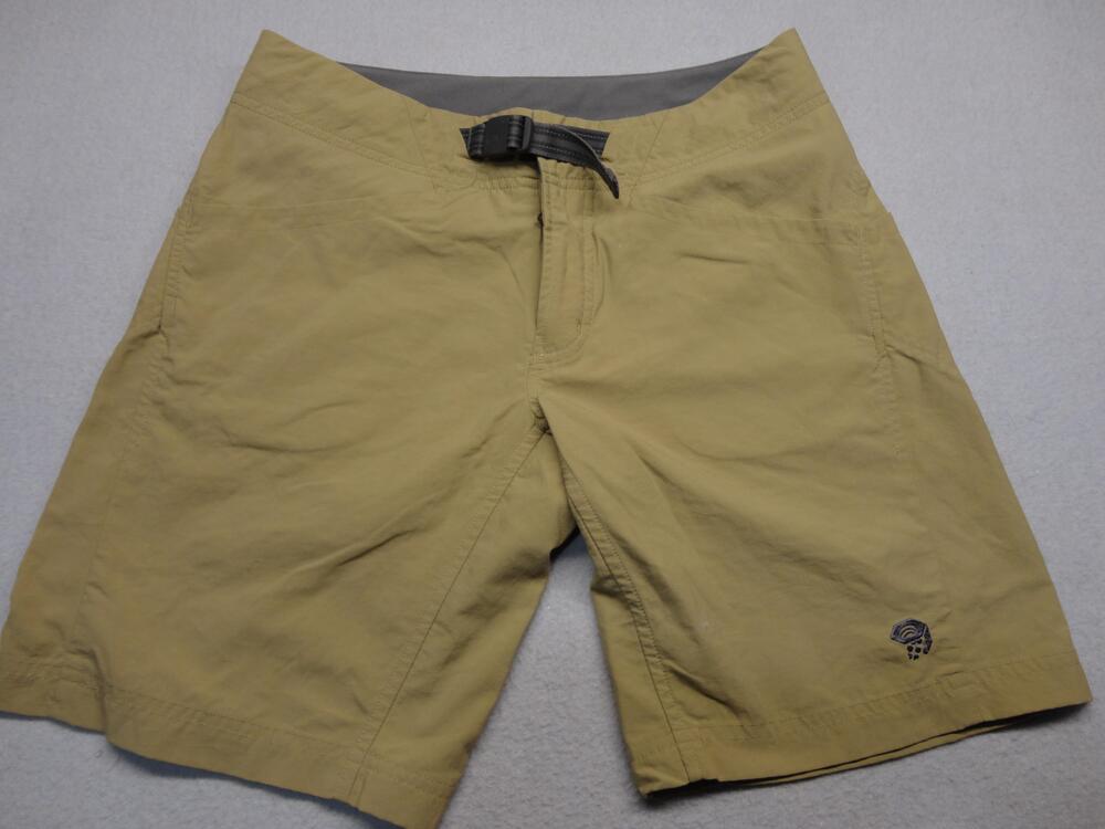 Mountain Hardwear Shorts Womens 4 Beige Bermuda Hiking Belted Summer Travel